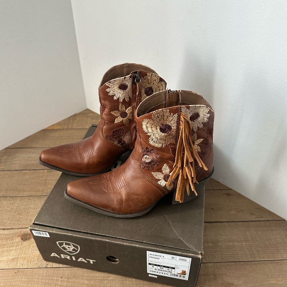 Ariat Cowboy Boots Florence Western Boot Costal Cowgirl Festival Embroidered - Picture 9 of 15